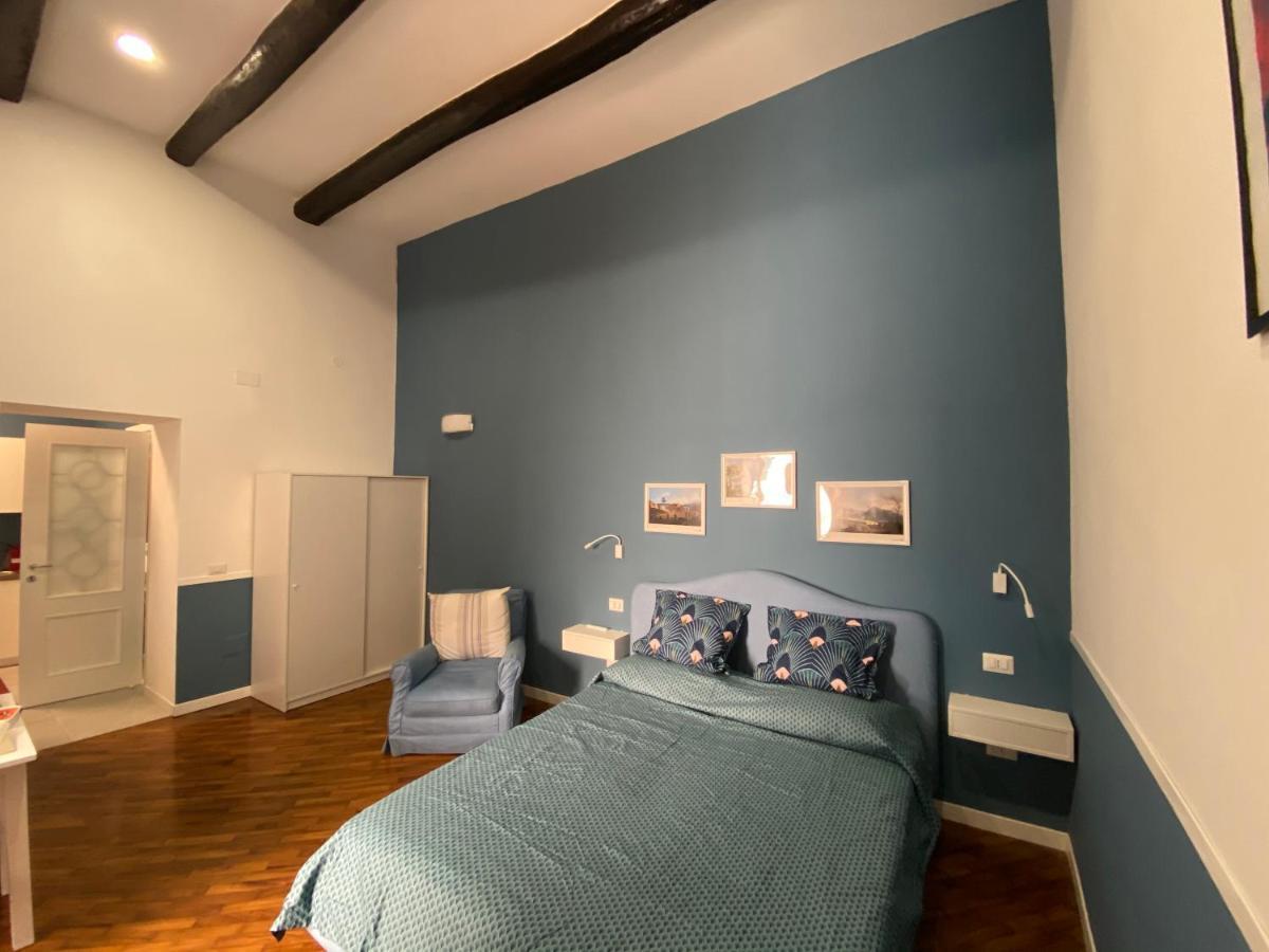 Panto' Apartment 2 Steps To Toledo Street Naples Extérieur photo