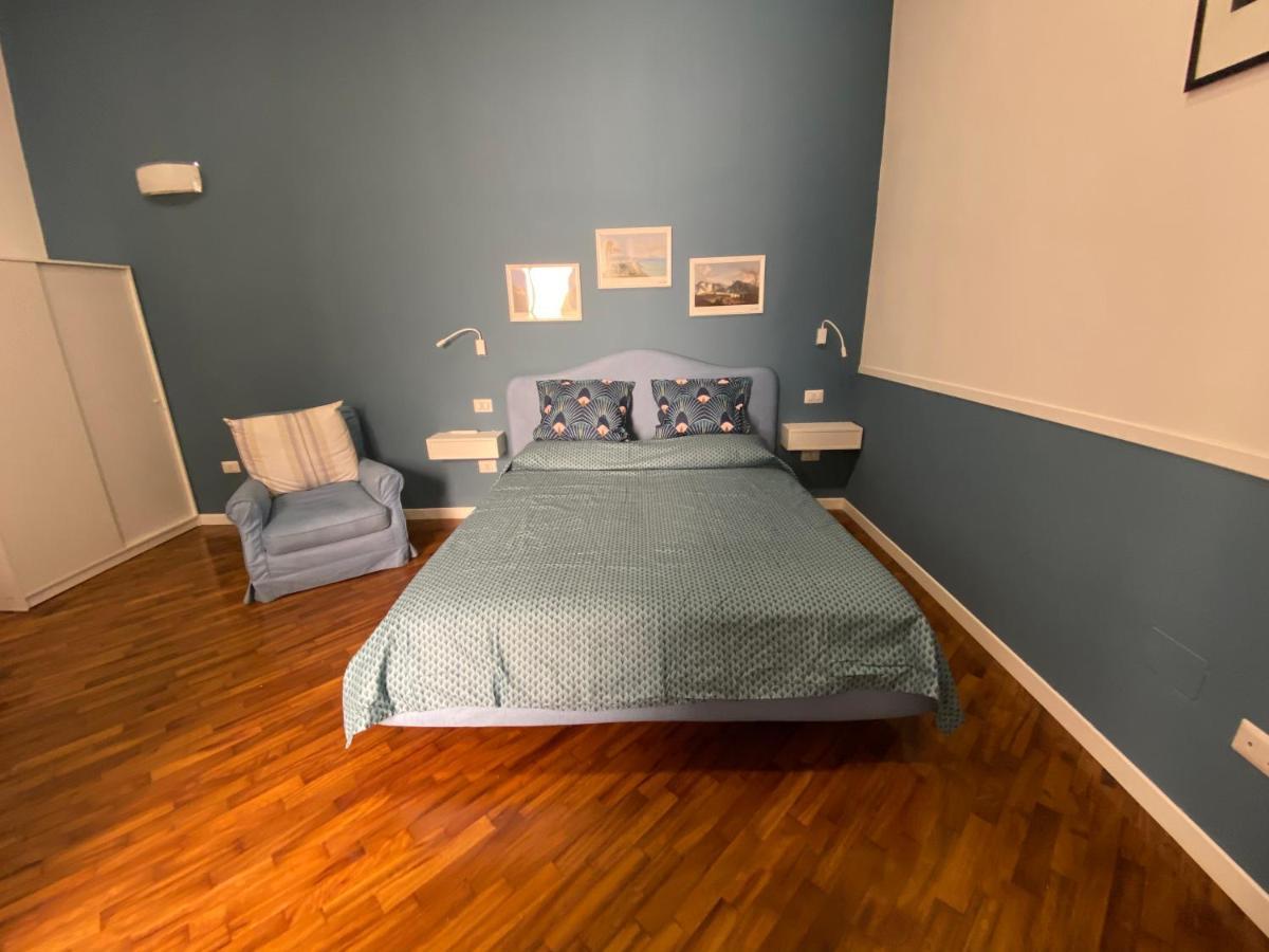 Panto' Apartment 2 Steps To Toledo Street Naples Extérieur photo