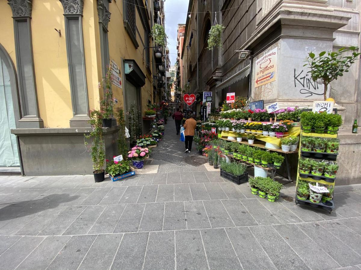 Panto' Apartment 2 Steps To Toledo Street Naples Extérieur photo