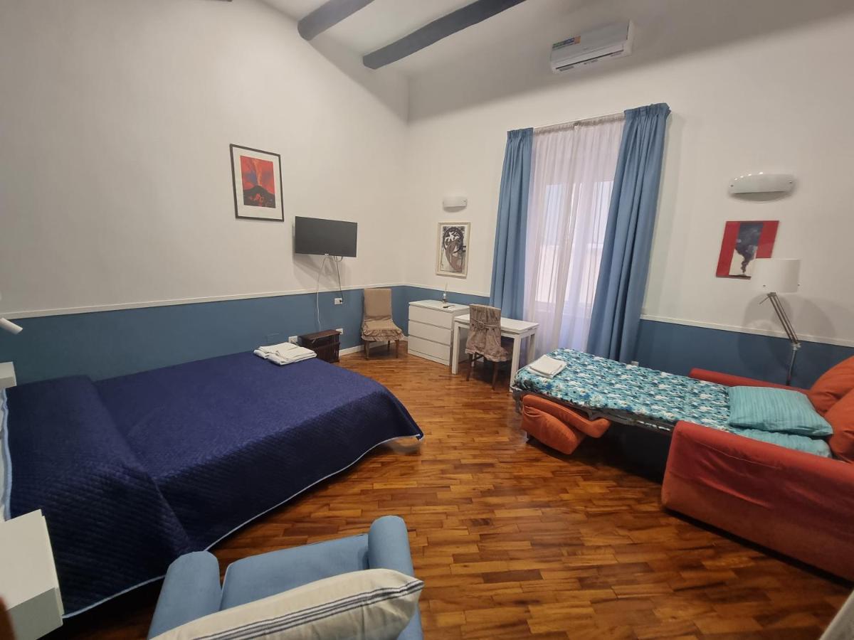 Panto' Apartment 2 Steps To Toledo Street Naples Extérieur photo
